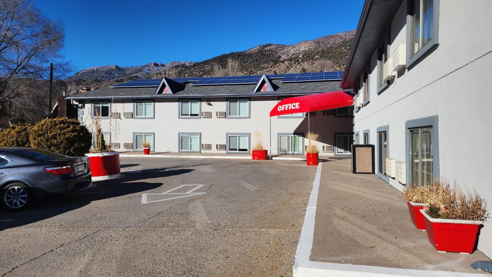 Adventure Inn - Glenwood Springs Eksteriør bilde